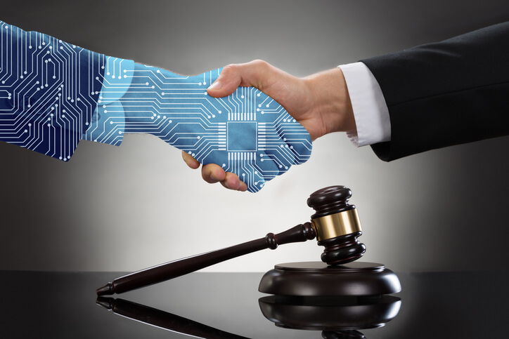 Legal Insights: How AI is Assisting Law Professionals